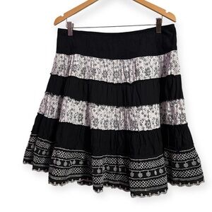 Joe Benbasset  Embroidered Floral Skirt Size X Large